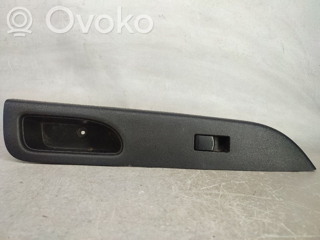 Electric window control switch   809601HD5A