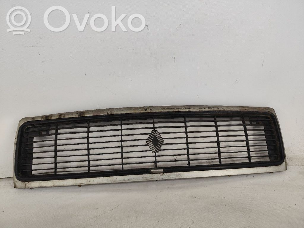 Grille de calandre avant