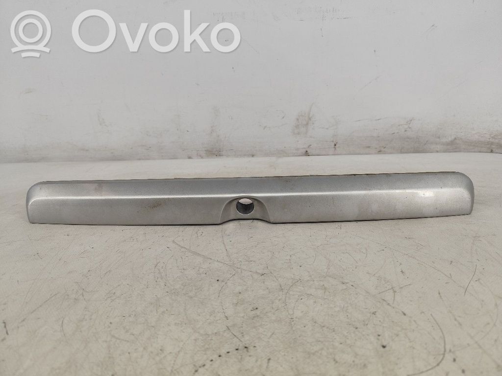 Opel Astra G Rivestimento laterale del portellone posteriore/bagagliaio 