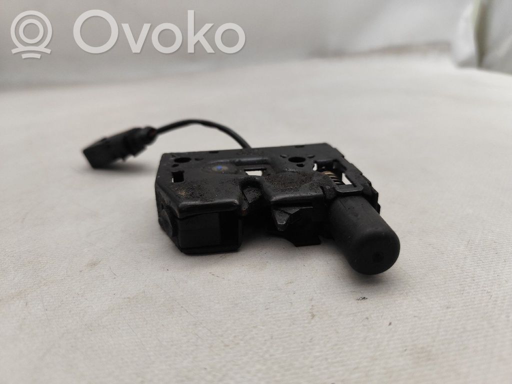 Engine bonnet/hood lock/latch loop/hook   ESQUERDO,8X0823509B