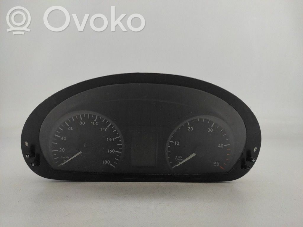 Geschwindigkeitsmesser Cockpit   A9064466621