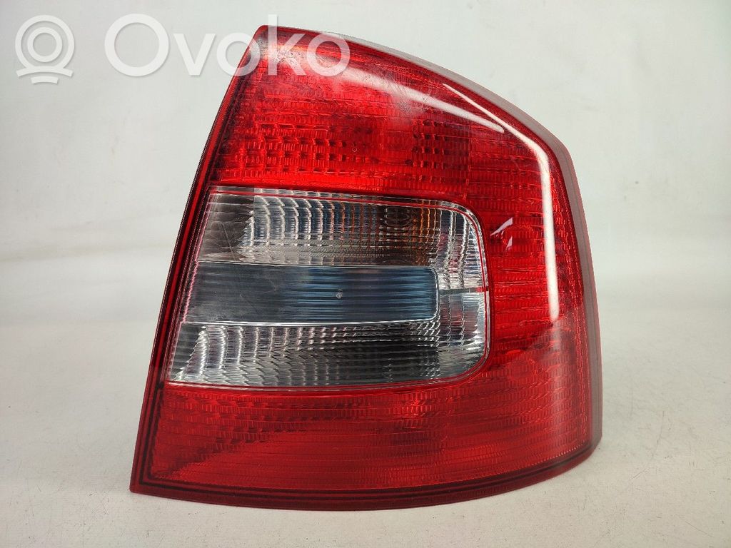 Skoda Octavia Mk2 (1Z) Luci posteriori