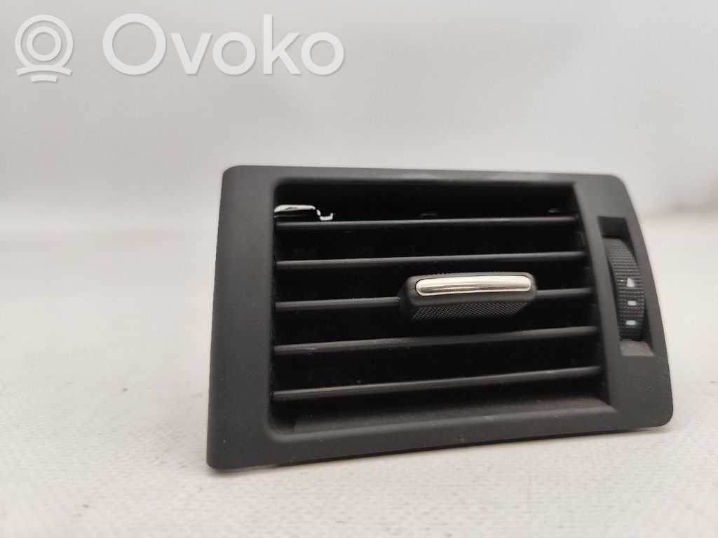 Audi A4 S4 B7 8E 8H Rejilla de ventilación central del panel