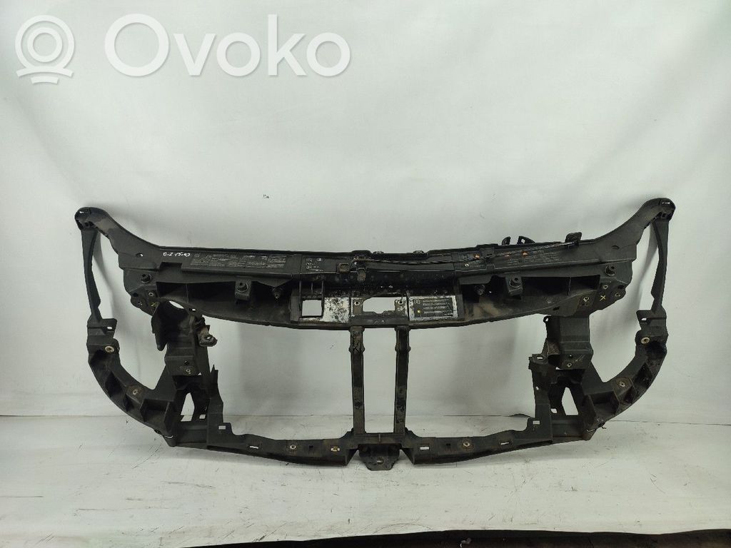 Opel Movano B Pas przedni 