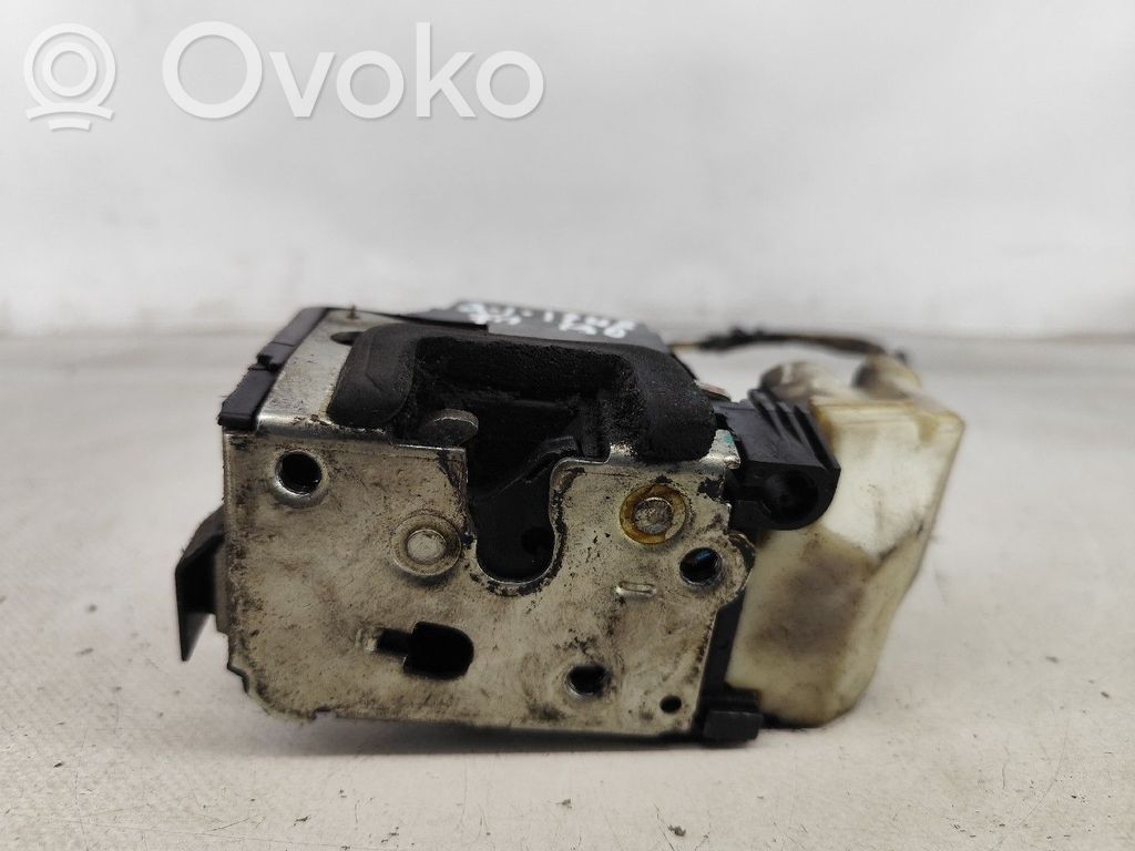 Etuoven lukko