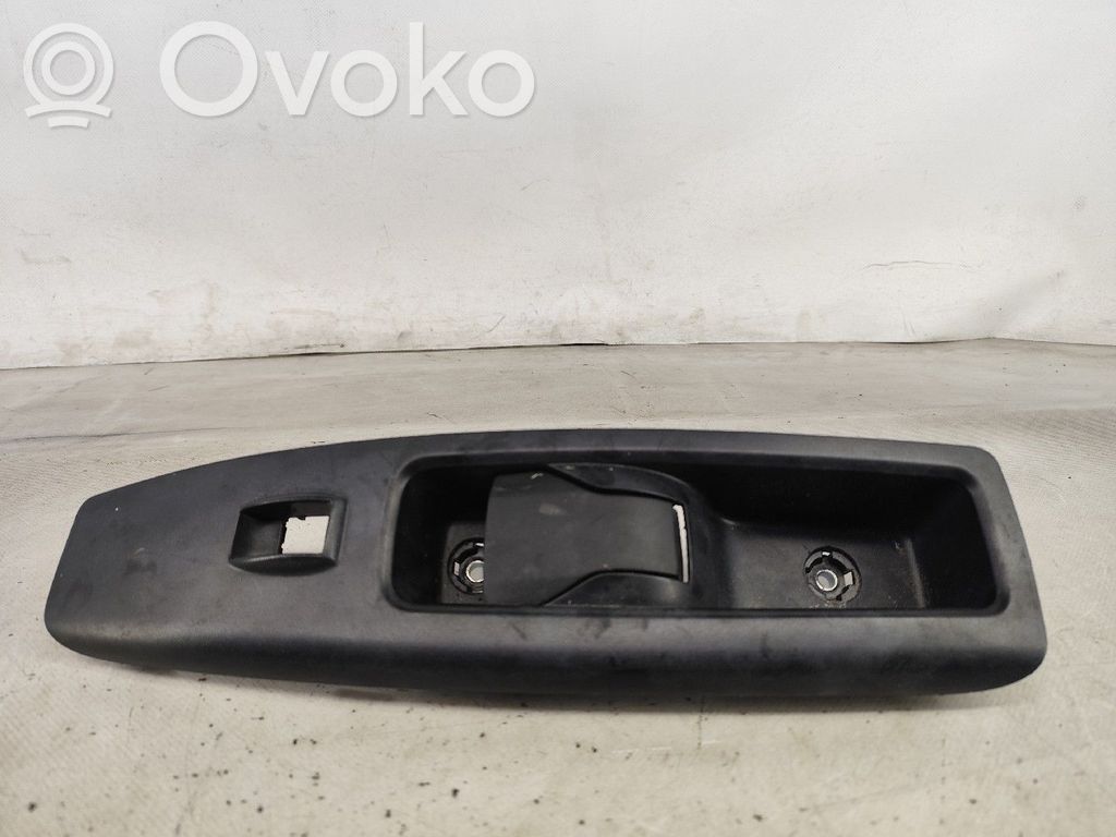 Opel Combo D Halterung Türgriff vorne