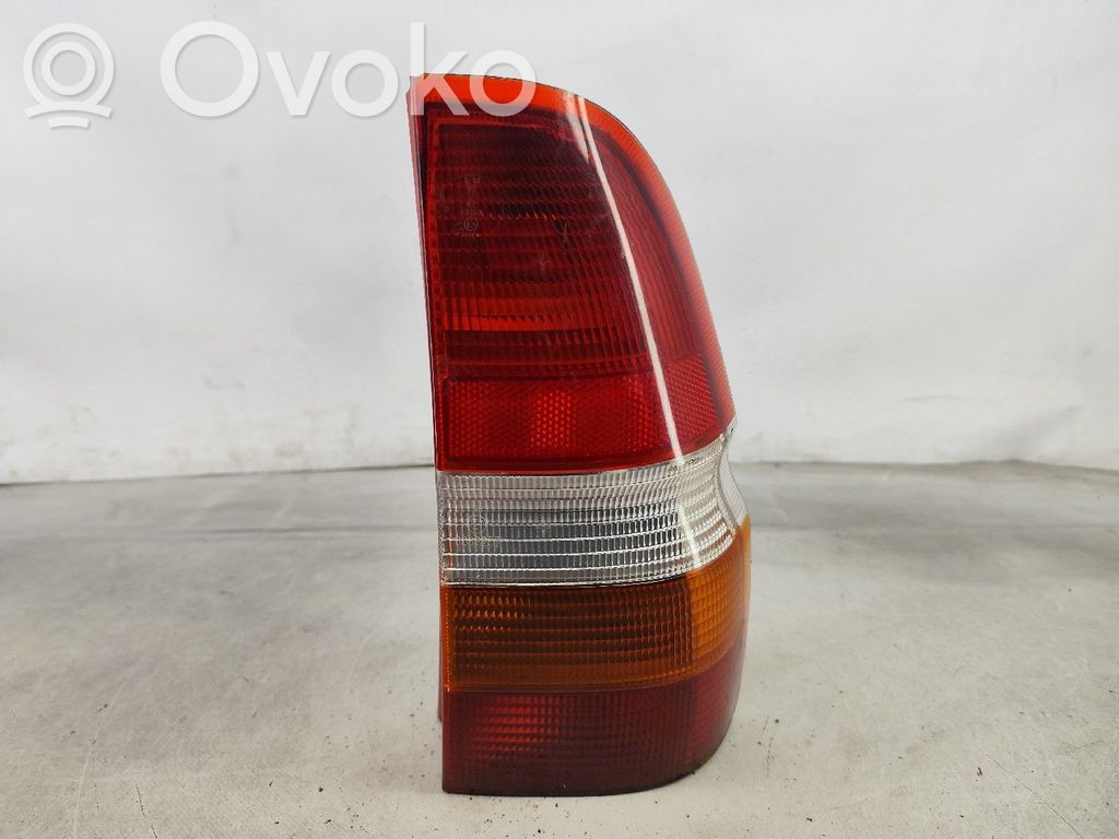 Ford Escort Luz trasera/de freno 