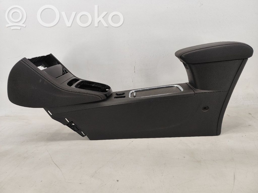 Opel Astra K Keskikonsoli 