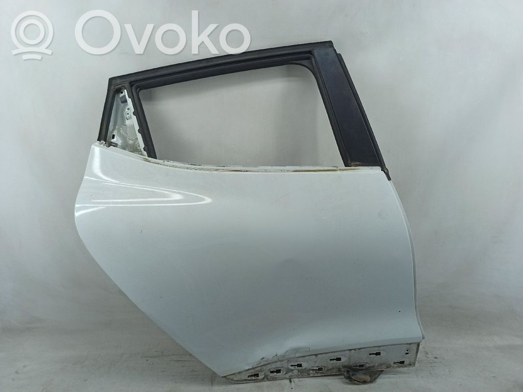 Renault Clio IV Galinės durys 