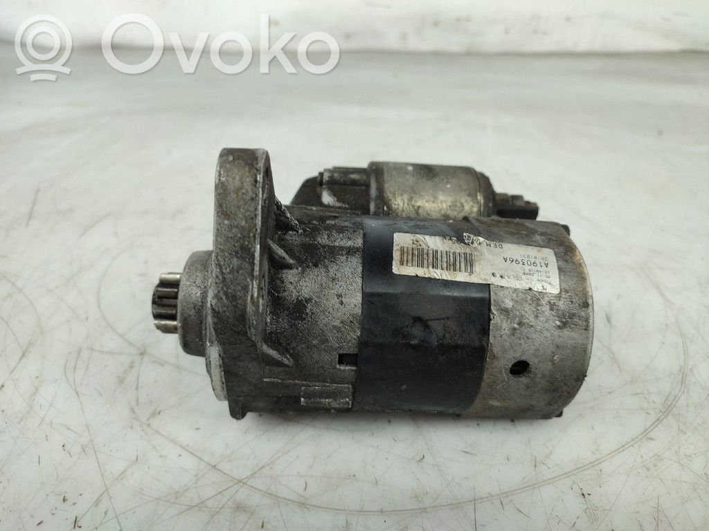 Motor de arranque   A190396A