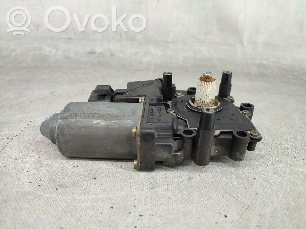 Audi A4 S4 B5 8D Moteur de lève-vitre de porte avant