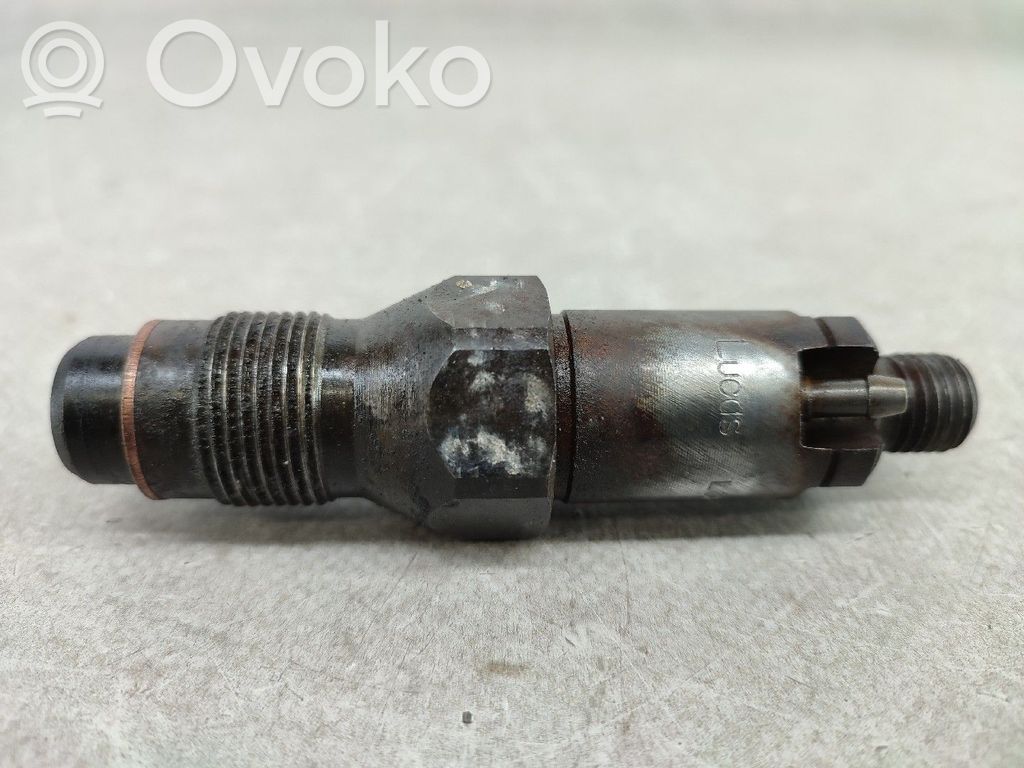 Inyector de combustible   LUCAS,LCR6736001