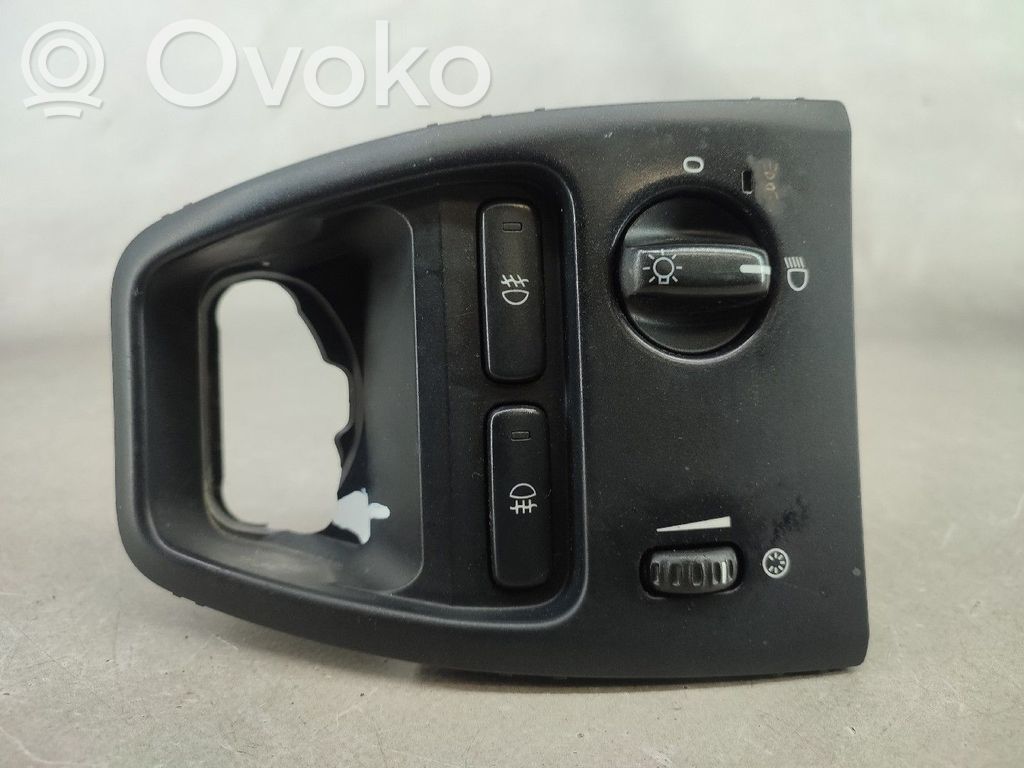 Volvo XC90 Šviesų jungtukas 
