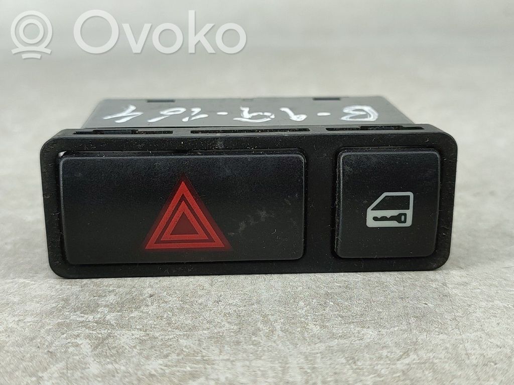 BMW 3 E46 Schalter Warnblinkanlage 