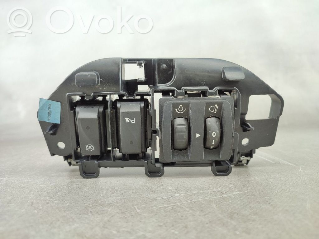 Renault Clio IV Interruptor de control multifunción 