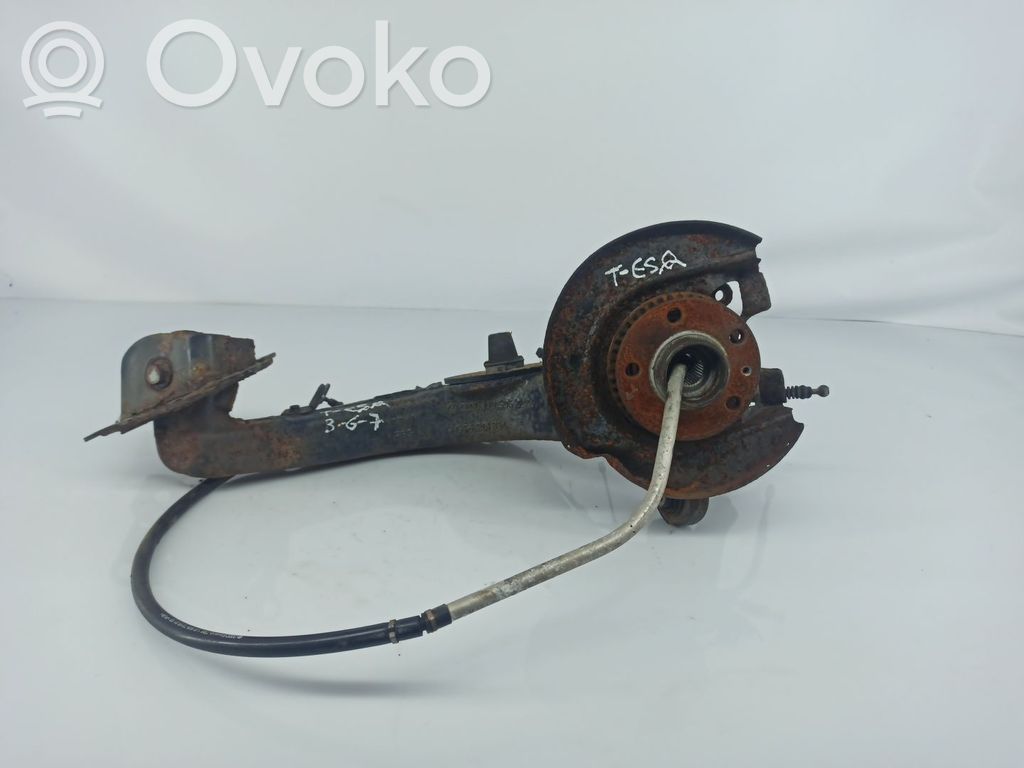 Olka-akselin laakeripesä   1J0505227F