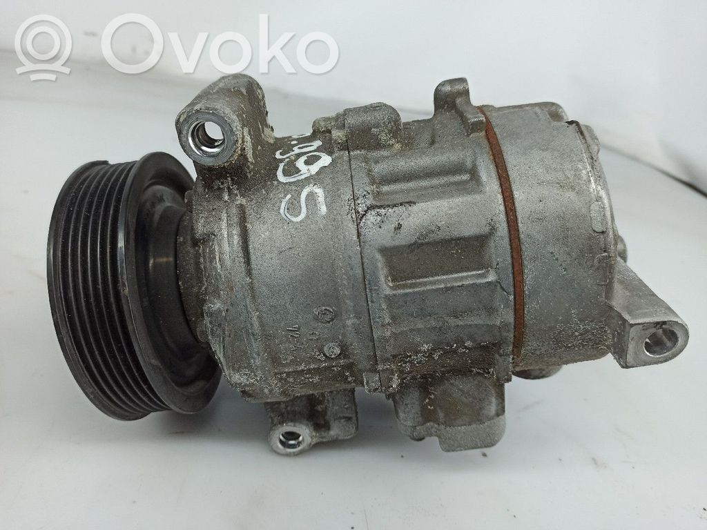 Volkswagen Golf VI Compressore aria condizionata (A/C) (pompa)