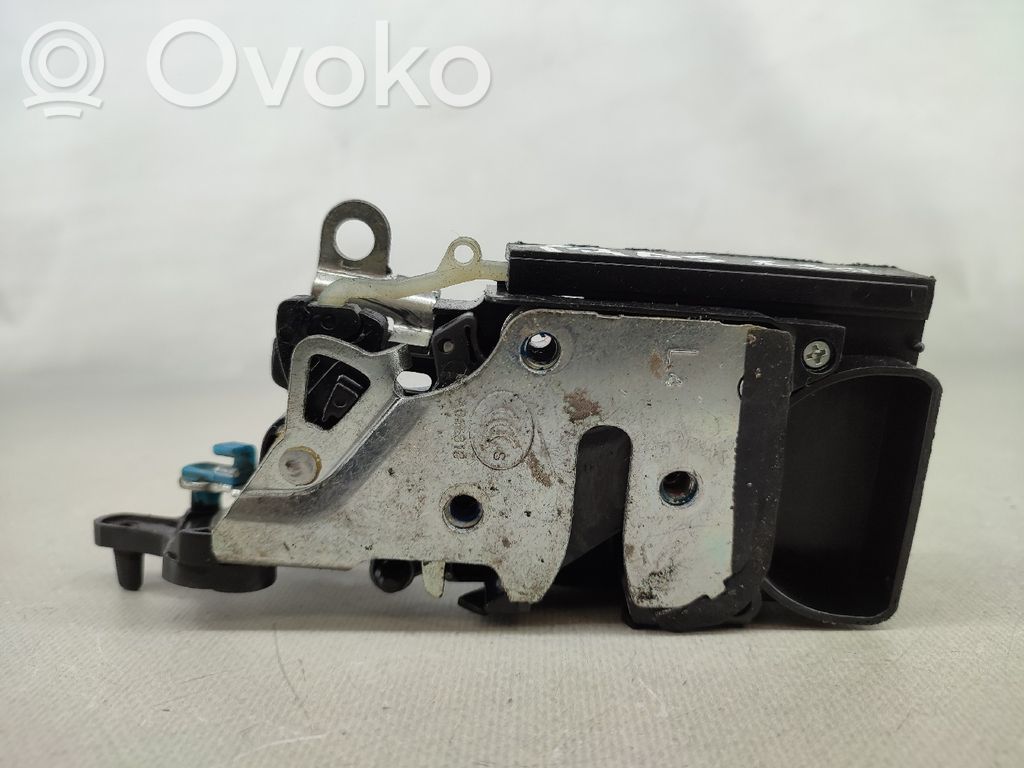 Chevrolet Aveo Aizmugurē slēdzene