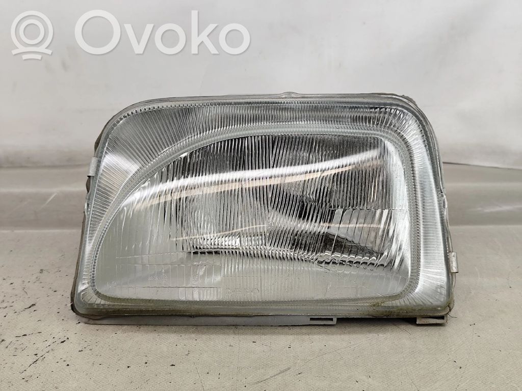 Renault Express Headlight/headlamp 