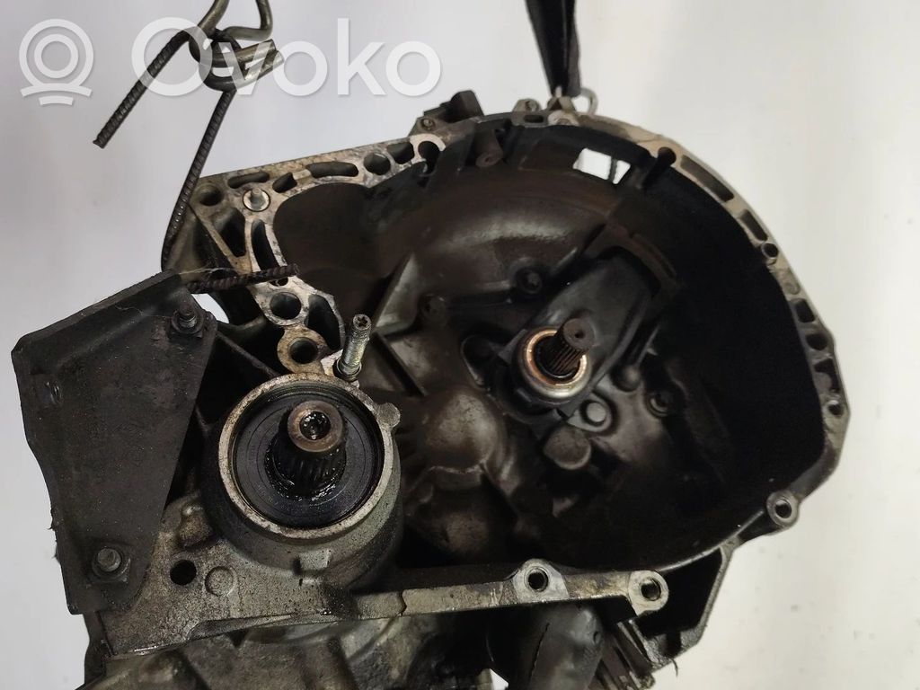 Renault Clio II Cutie viteze manuală cu 5 trepte 
