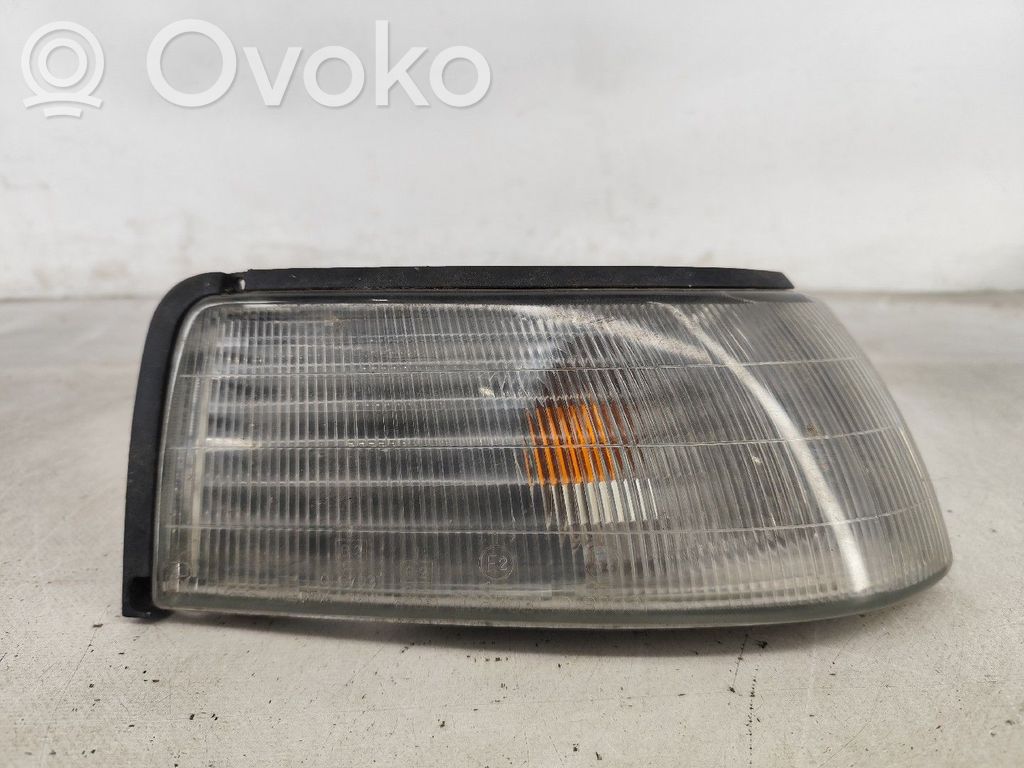 Mazda 626 Front bumper turn signal 