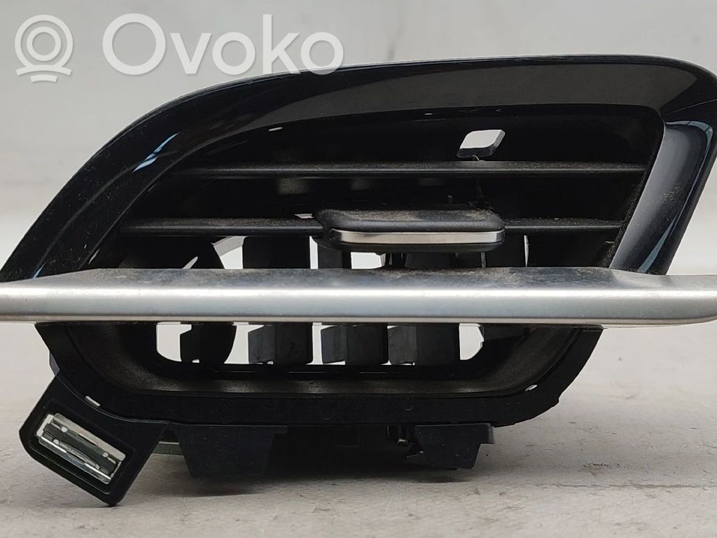Grille d'aération centrale   98296383DX