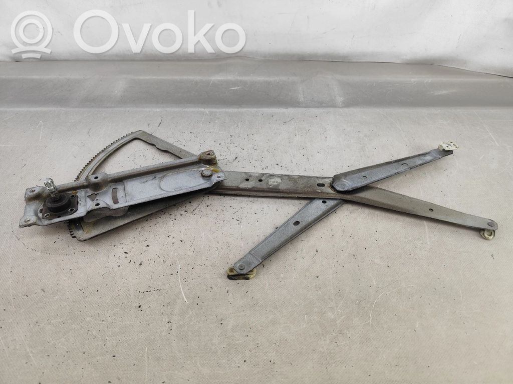 Opel Corsa B Meccanismo di sollevamento del finestrino anteriore senza motorino