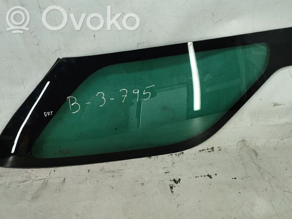 Rear side window   43R008600