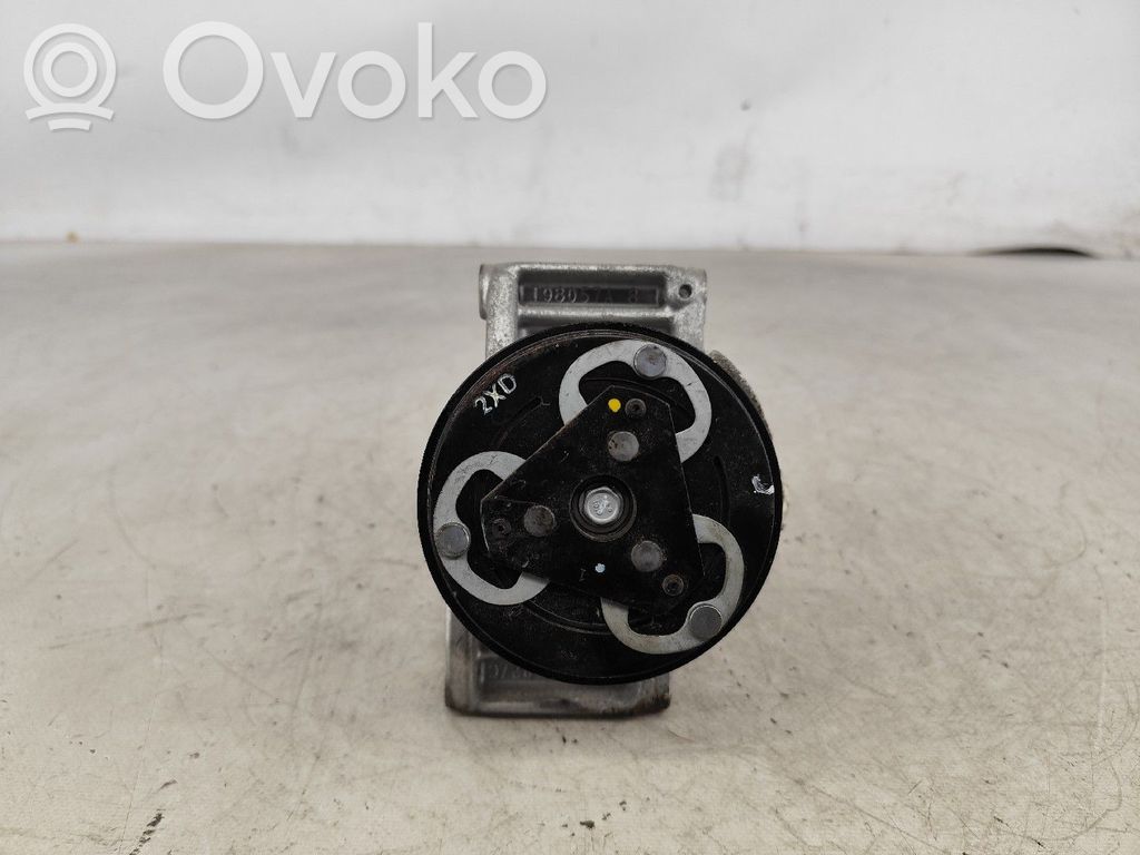 Compresseur de climatisation   926001571R,T3011657612,T98082AE
