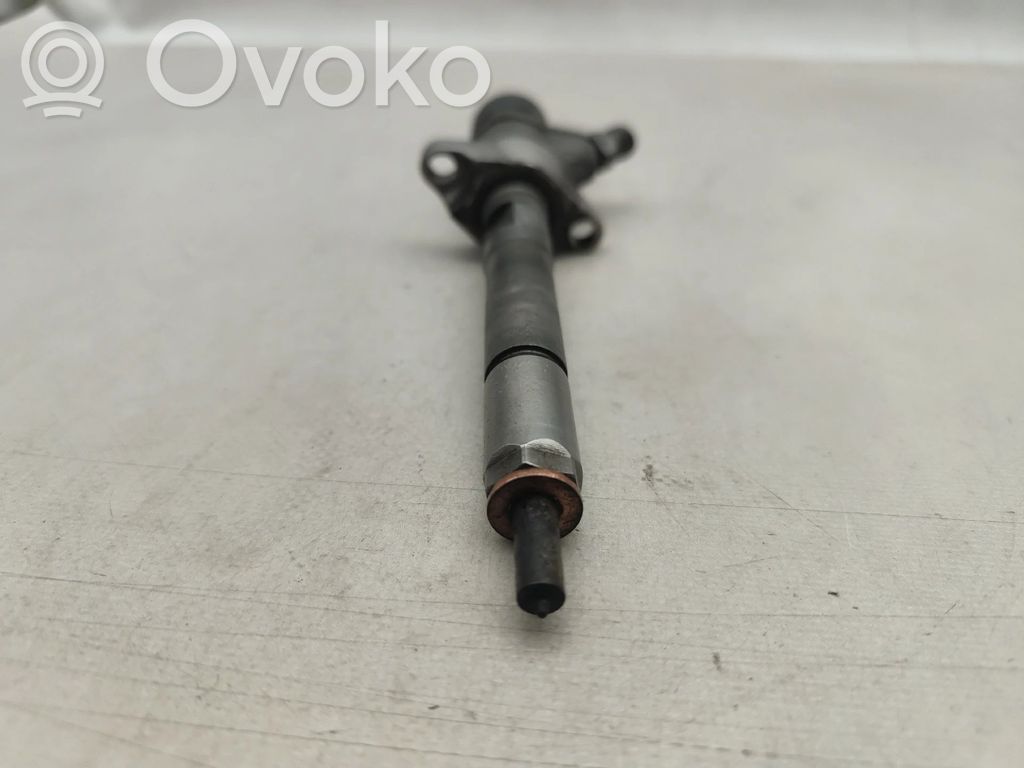 Inyector de combustible   0445110239