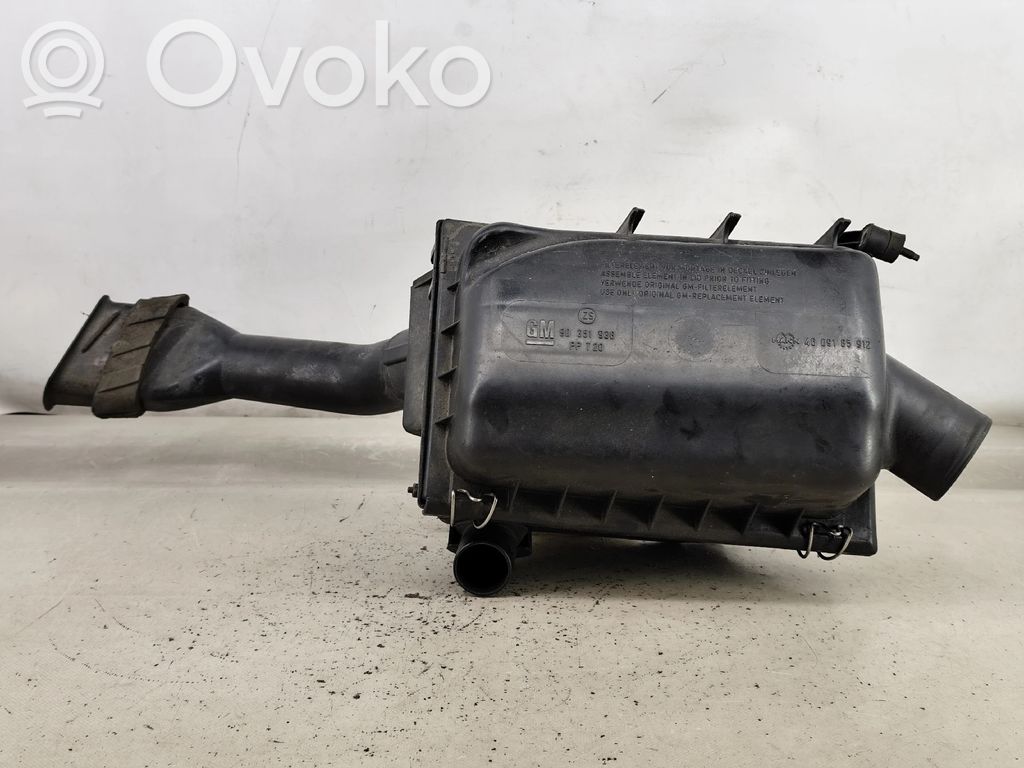 Opel Vectra A Obudowa filtra powietrza