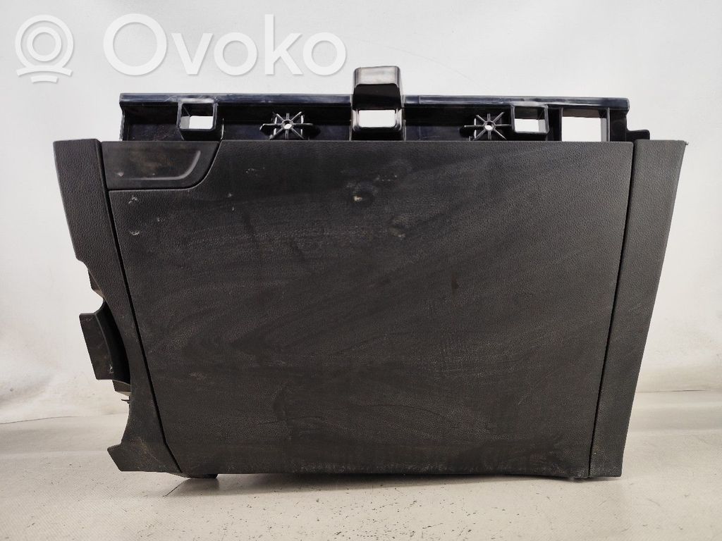 Guantera   685001466R