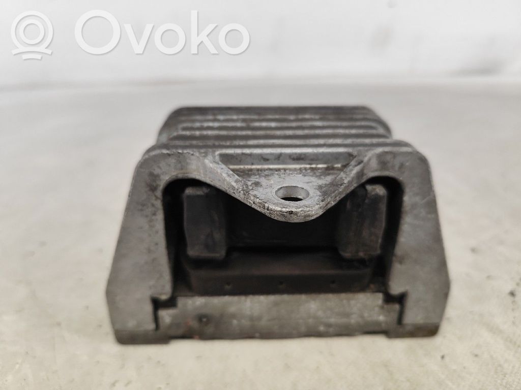 Moottorin kiinnikekorvake   8N0199555C