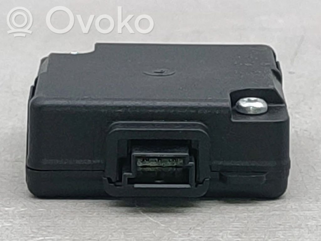 Autres unités de commande / modules   3521AJXU18A