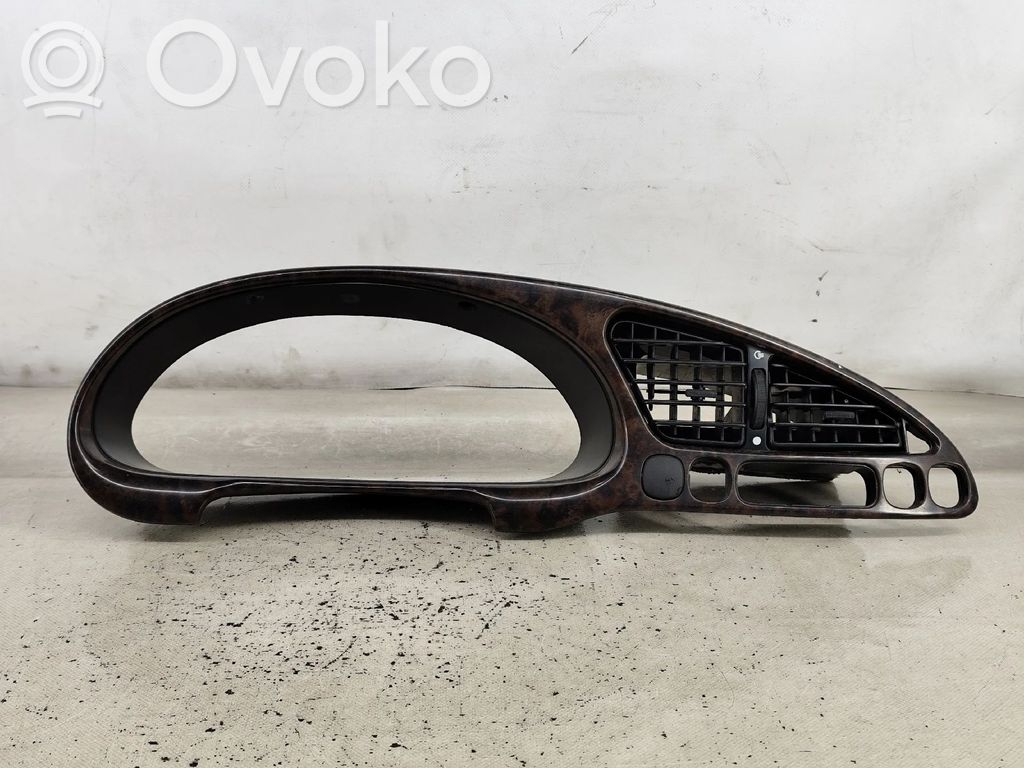 Moldura del panel   98FBA014L21