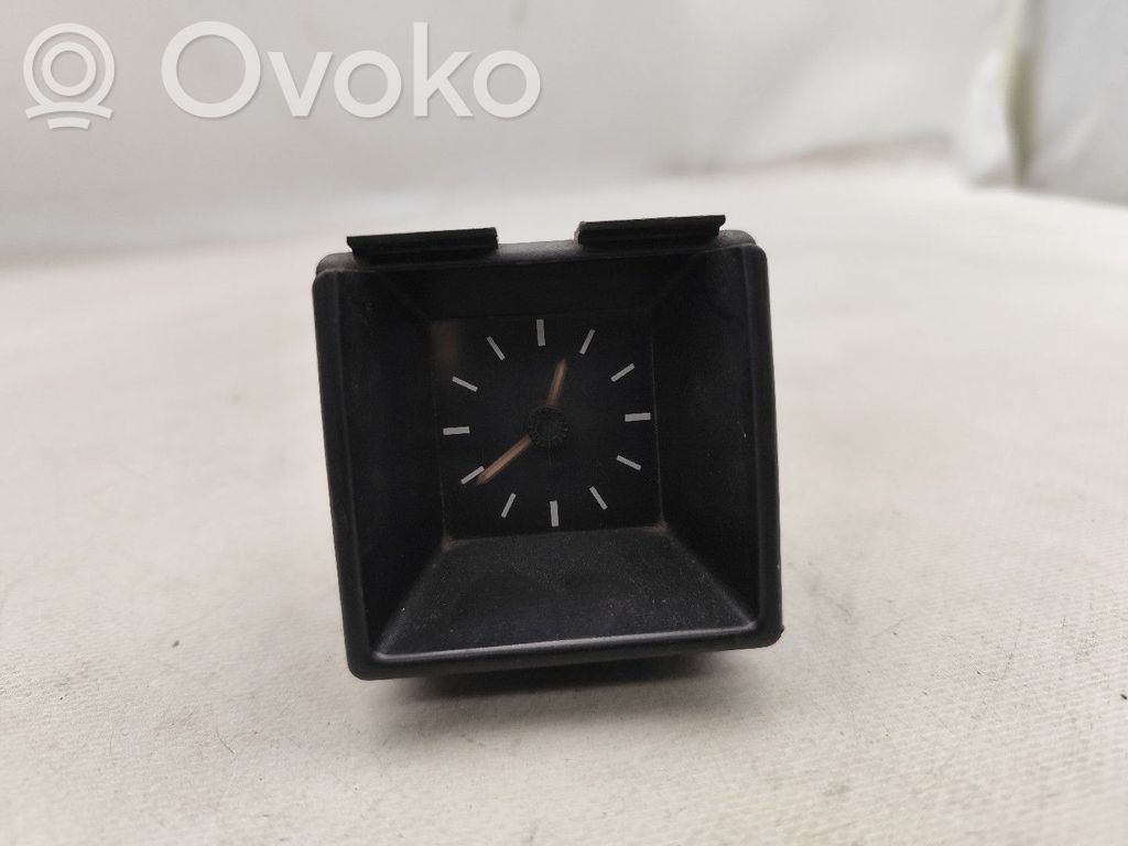 Opel Corsa A Clock 