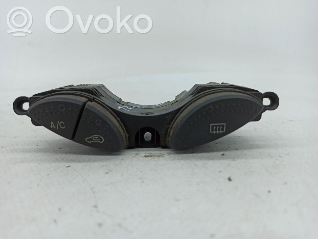 Multifunctional control switch/knob   98AG13A945BF