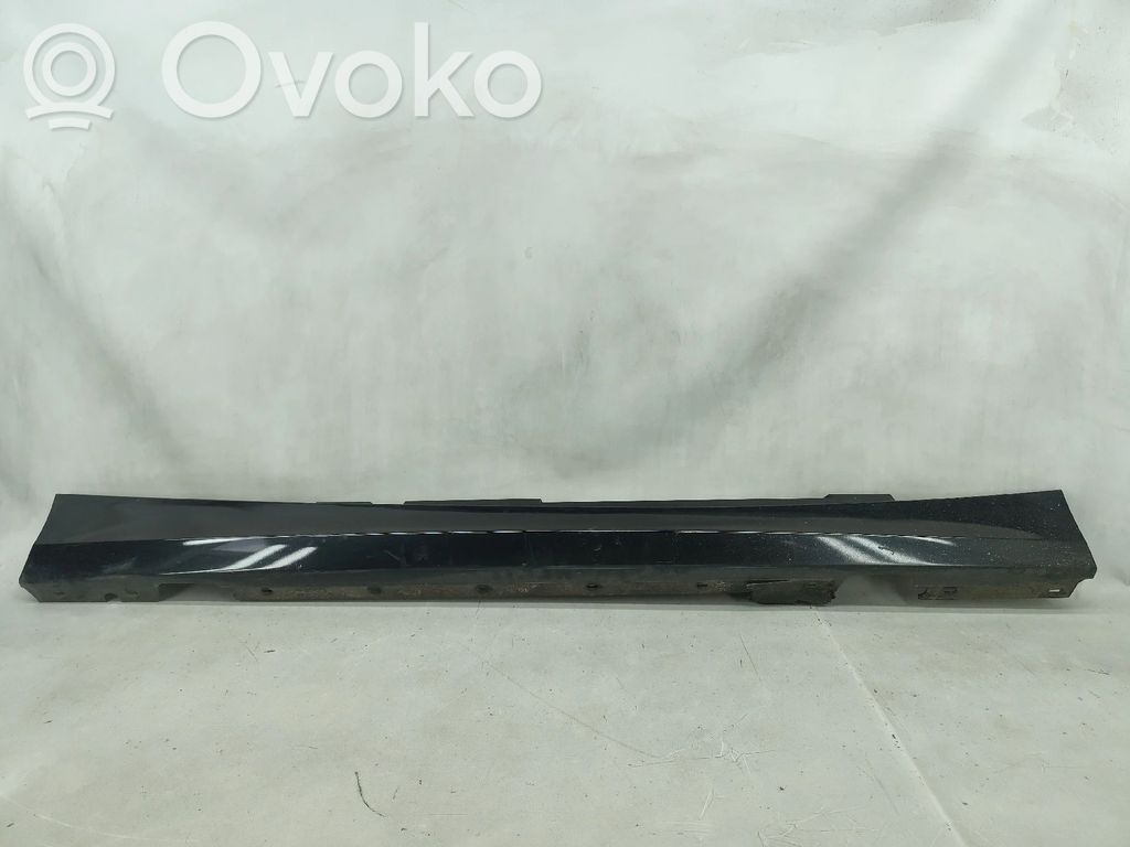 Slenkstis   51777184354
