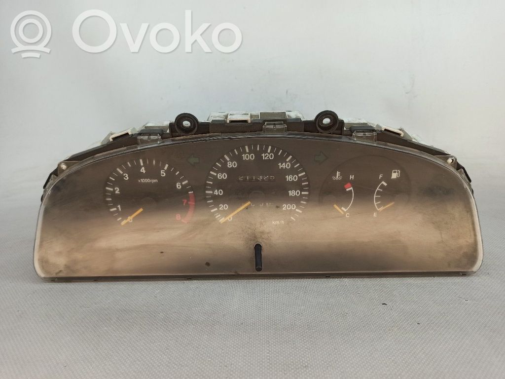 Suzuki Baleno EG Licznik / Prędkościomierz 