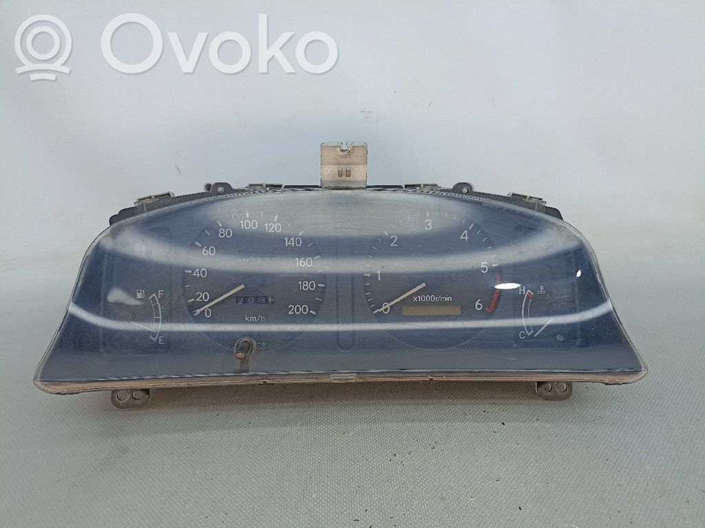Toyota Corolla E110 Nopeusmittari (mittaristo) 