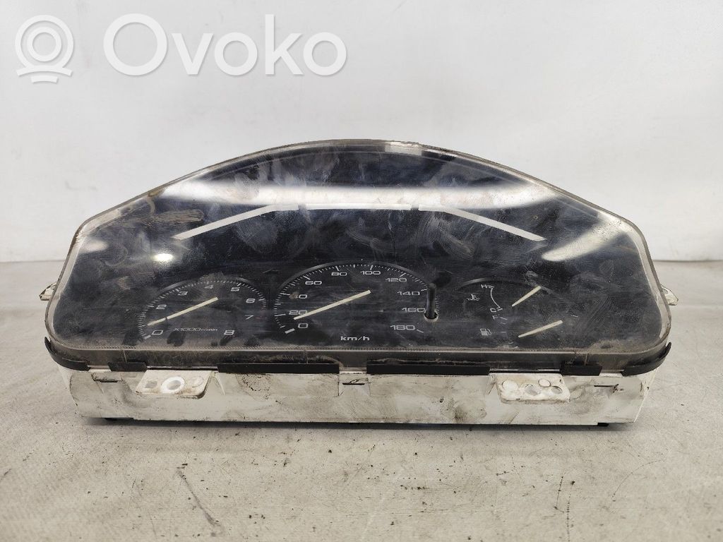 Mazda Demio Speedometer (instrument cluster) 