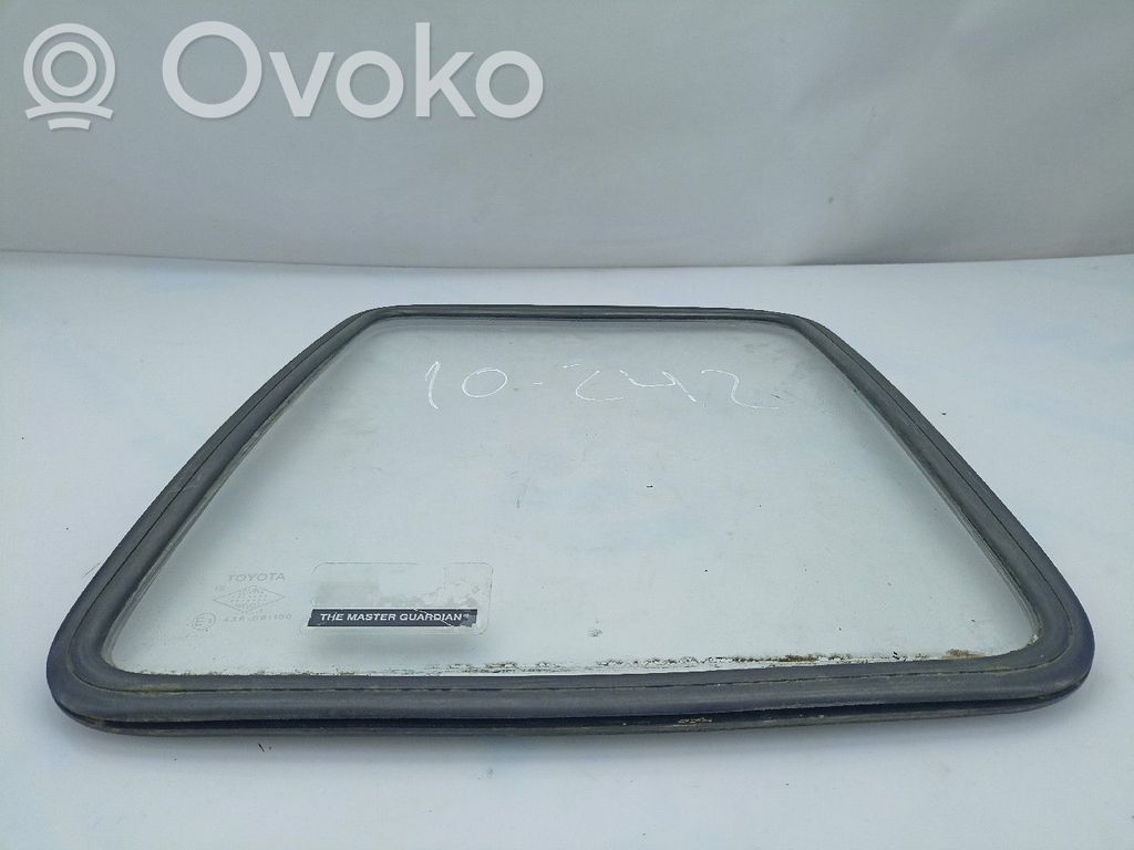 Rear side window   43R001100