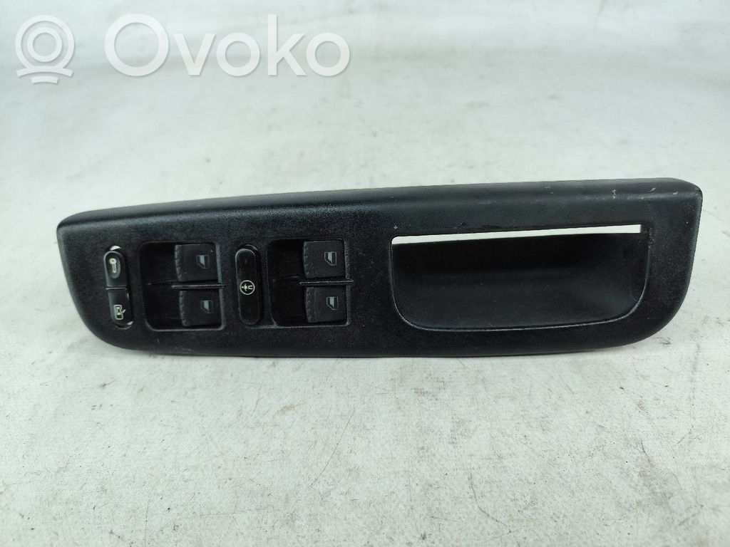 Electric window control switch   37SKV012
