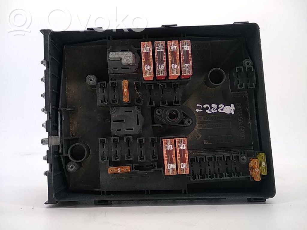 Audi A3 S3 8P Unitate de control SAM