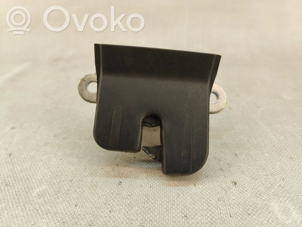 Seat Leon (5F) Zamek tylnej klapy bagażnika 