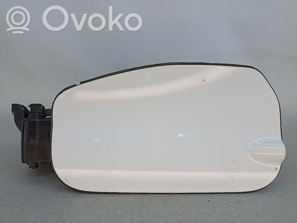 Polttoainesäiliön korkki   KT1BV27936