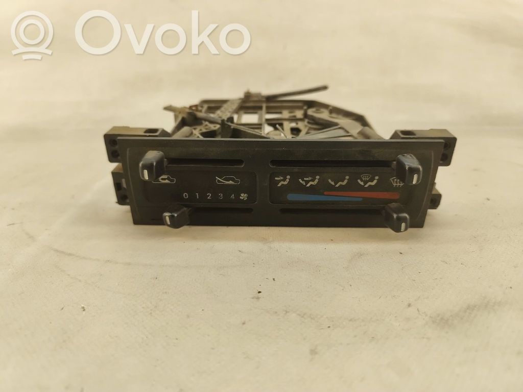 Nissan Vanette Unitate control climatizare 