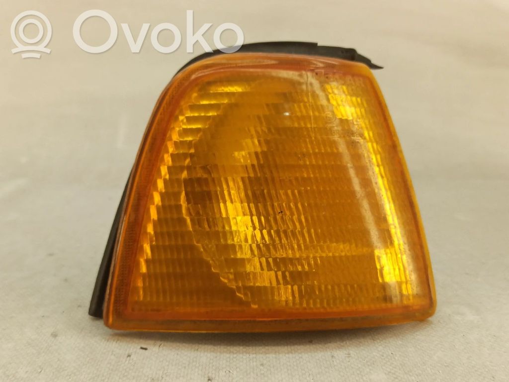 Opel Combo D Blinker vorne Stoßstange 