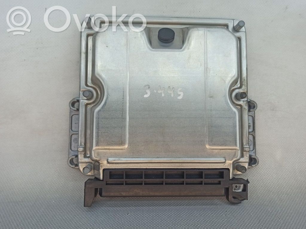 Moottorin ohjainlaite/moduuli   0281010365,9641607980
