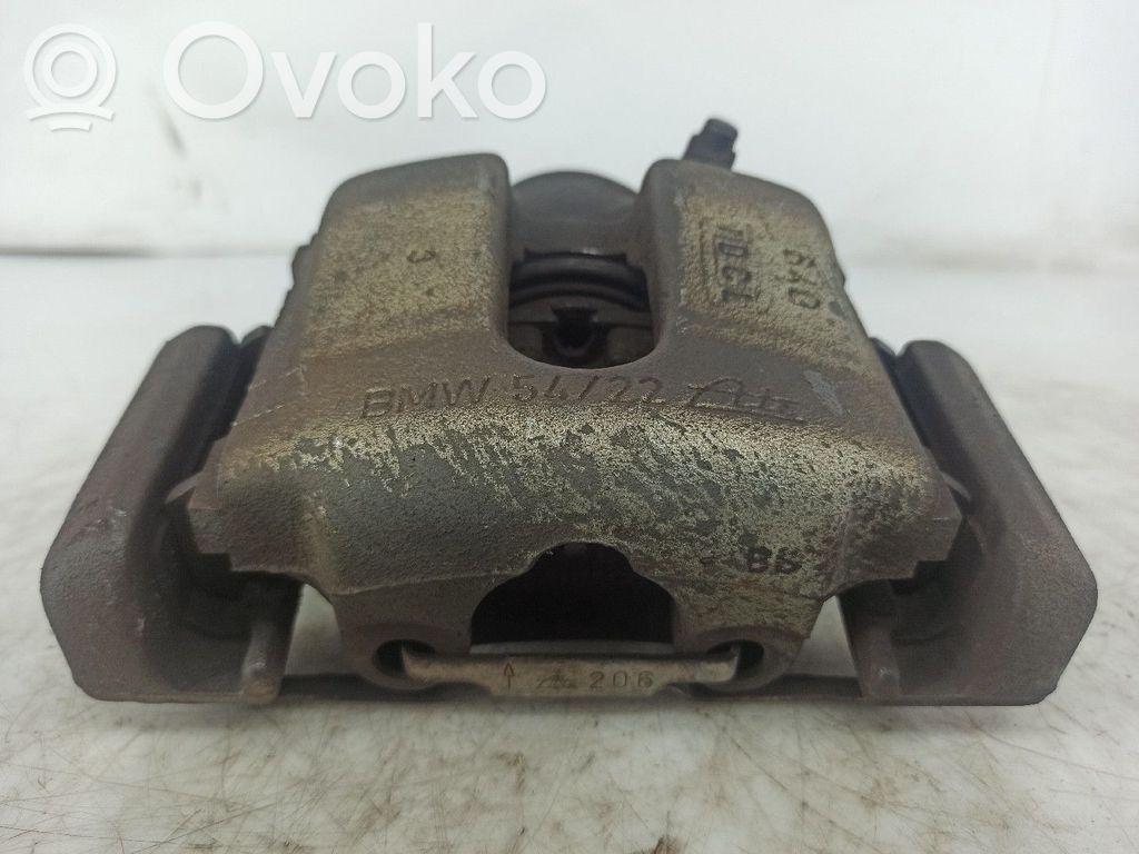 Front brake caliper   BMW5422